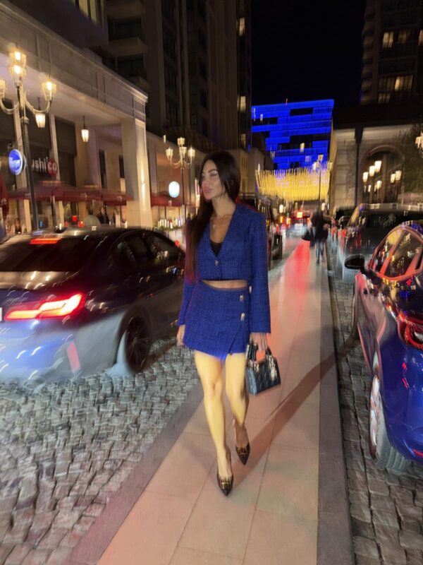 Blue set