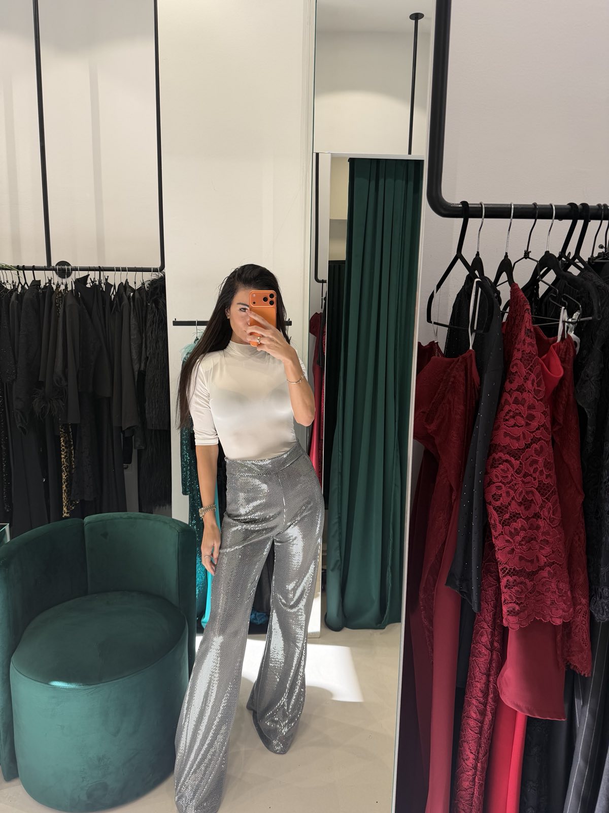 0-02-05-04cad6a3b1e43282cdbe974c0501334dfe87d0d171c094b8b5267c3b483e0cce_2232015ce7e Starsky trousers - Image 1